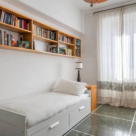 Bright And Spacious Flat In The Hearth Of Lejlighed *