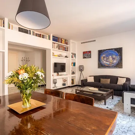 Bright And Spacious Flat In The Hearth Of Rom