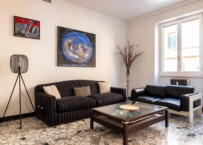 Bright And Spacious Flat In The Hearth Of 아파트 *